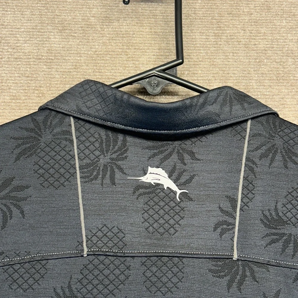Tommy Bahama Islandzone Polo Shirt Men's Large Short Sleeve Gray Pineapple AOP